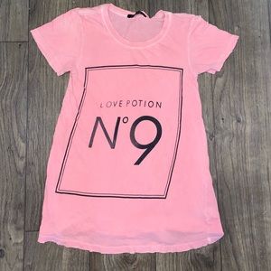 WILDFOX PINK TSHIRT TEE SHIRT SIZE MEDIUM M